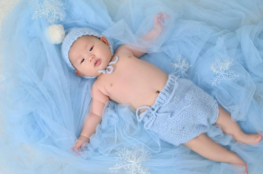 株洲宝宝流黄鼻涕打喷嚏